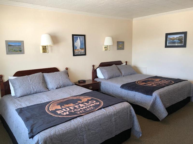 Standard Double Room image 2
