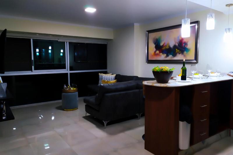 Puerto Santa Ana Suite con vista al Rio - image 8