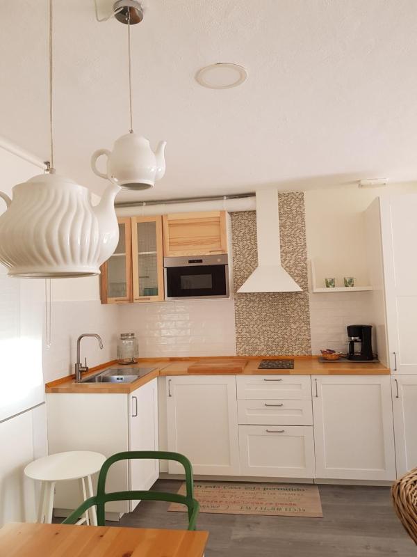 One-Bedroom Apartment image 3