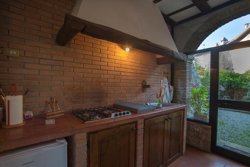 Apartment with Garden View image 4