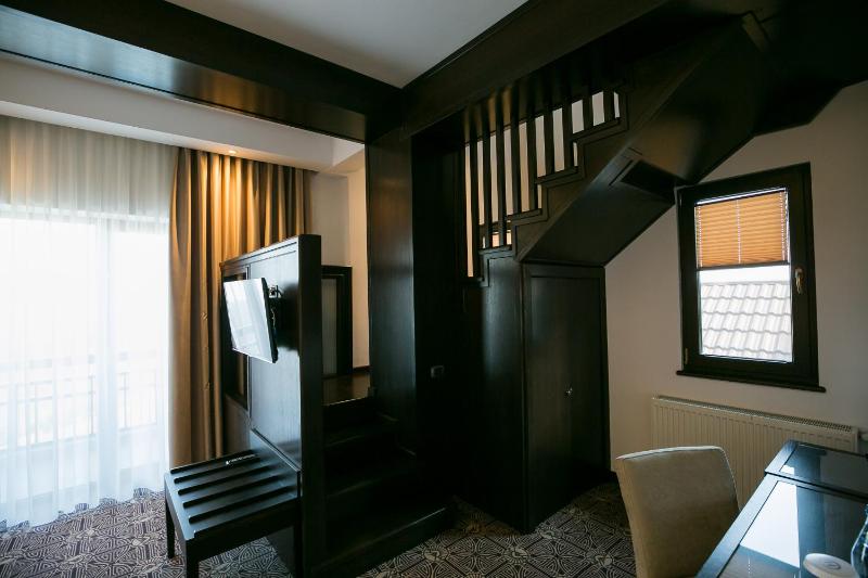 Suite image 2