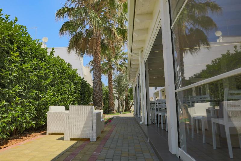 One Bedroom Apartment - Disability Access image 1