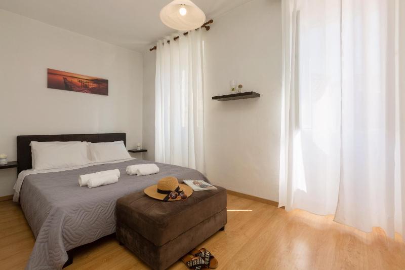 Yasmin House by CorfuEscapes Images