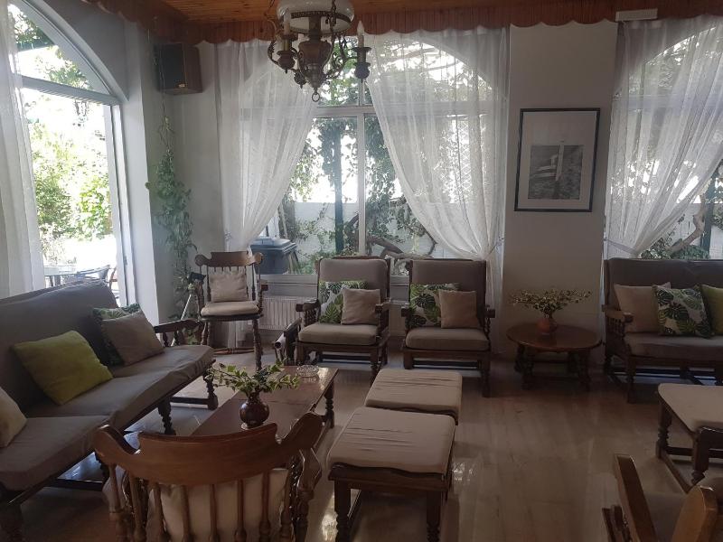 Karis Hotel - image 29