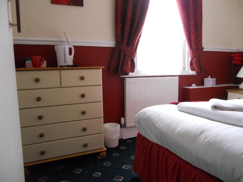 Classic Single Room image 1