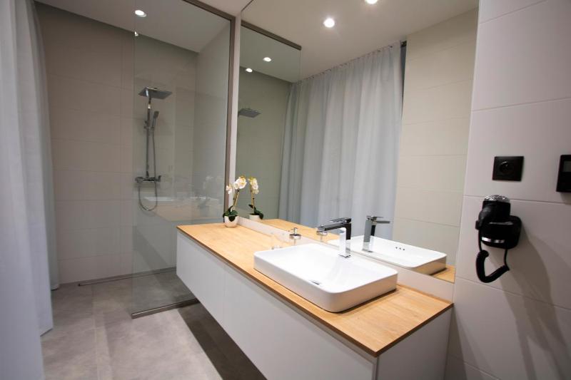 Apartamenty 242 - image 2