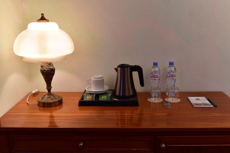 Double or Twin Room image 3