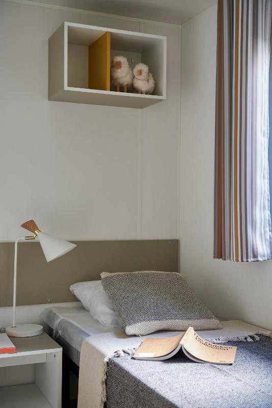 Two Bedroom Classic Bungalow  image 2