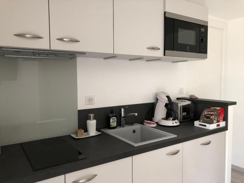 Double Room with Terrace image 4