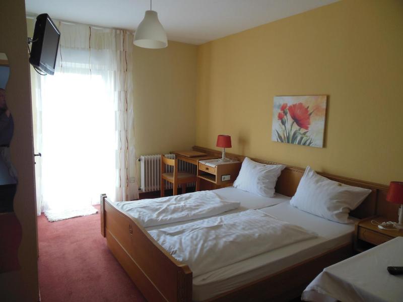 Double Room Garden Side image 3
