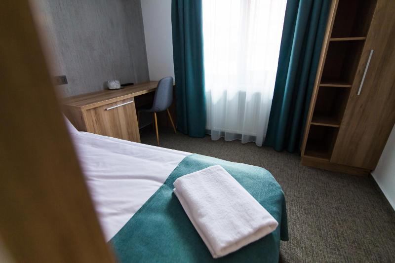 Single Room image 1