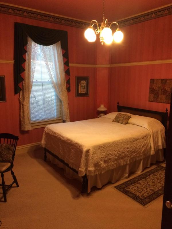 Deluxe Double Room with Shower image 1