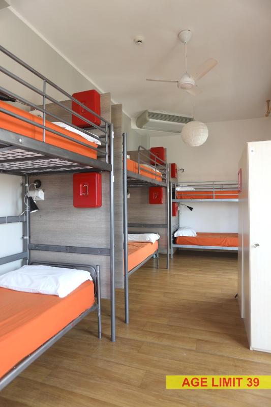 Jammin' Hostel & Bar Rimini - image 5
