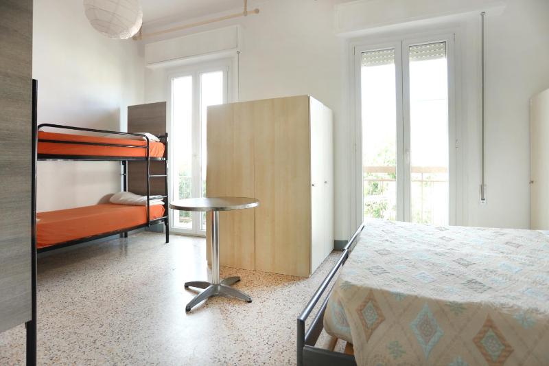 Jammin' Hostel & Bar Rimini - image 16