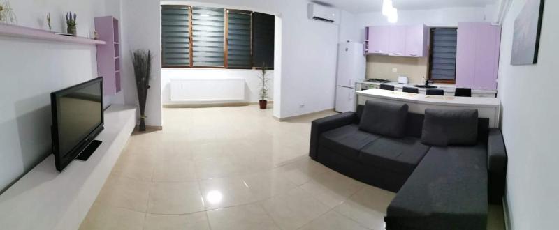 Apartment image 3