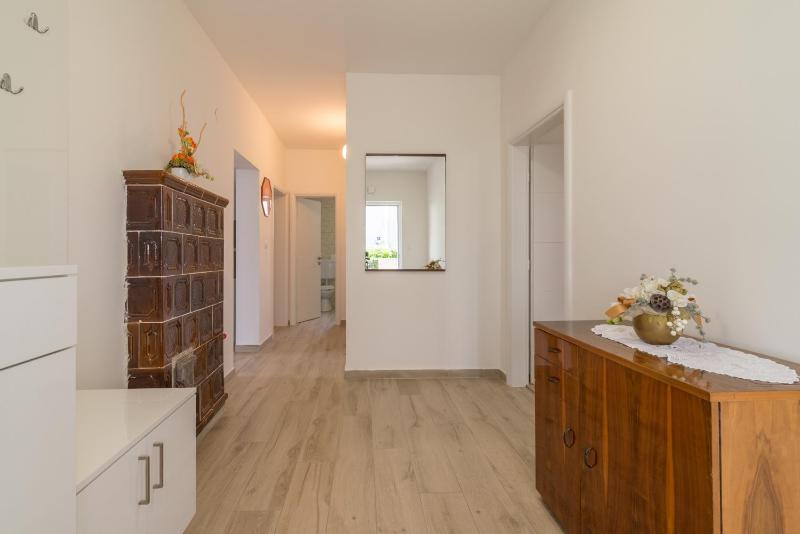 Apartmani Drago - image 44