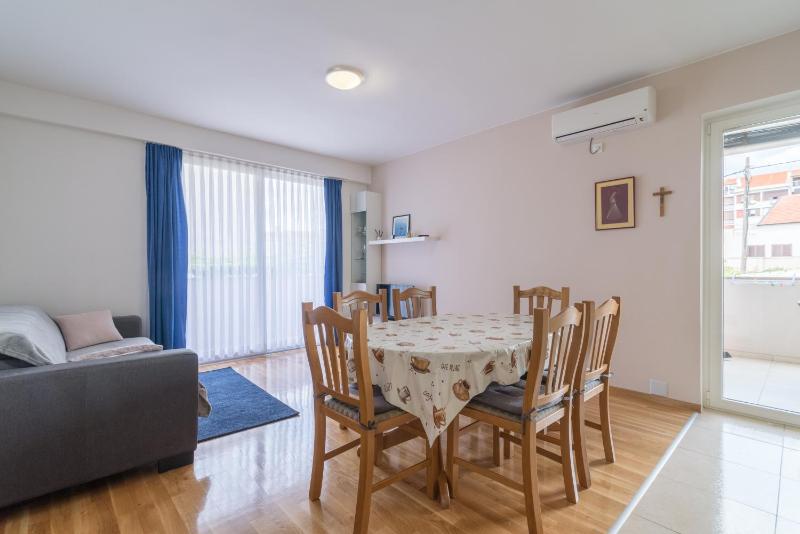 Apartmani Drago - image 27