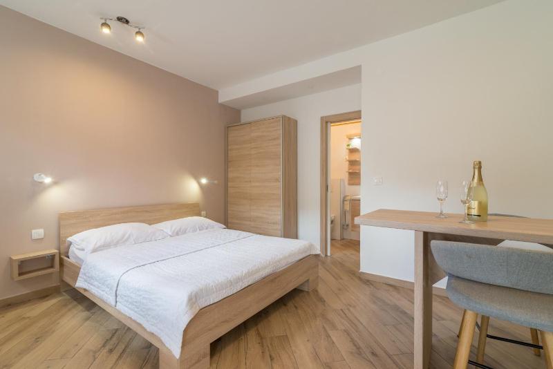Apartmani Drago - image 35
