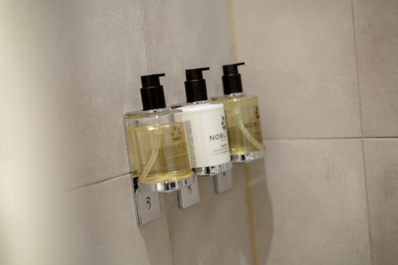 Superior Studio Apartment image 4