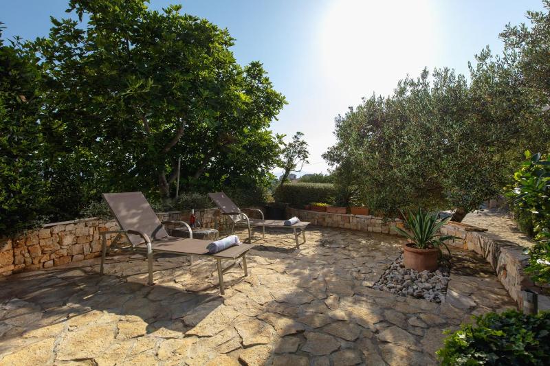 Villa Lukrecia - Stone Villa with Pool & Sea Views I Supetar Brač - image 33