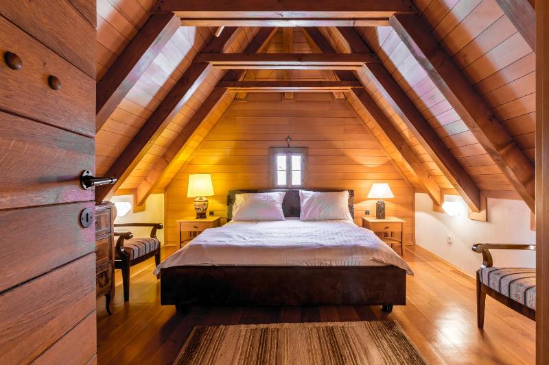 Lodge Pinus image 1