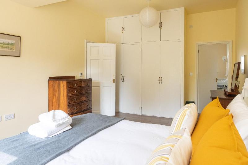 Holiday Home image 1
