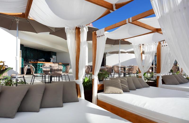 Hard Rock Hotel Tenerife - image 29