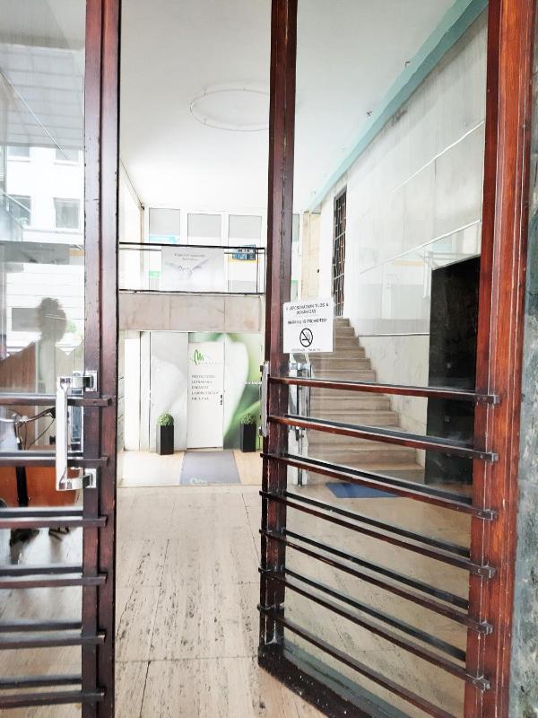 Gold Rose Apartment with 3 rooms - image 8