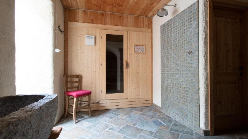 Chalet image 3