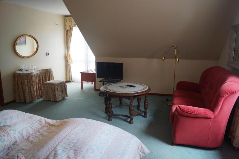Double Room with Spa Bath image 1