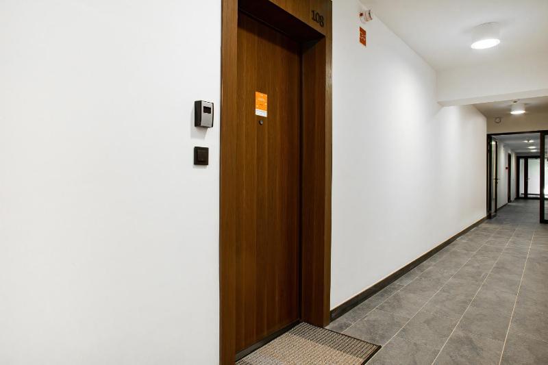 Apartment Walońska with FREE PARKING Wrocław by Noclegi Renters - image 10