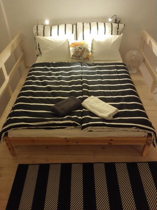 One-Bedroom Apartment image 2