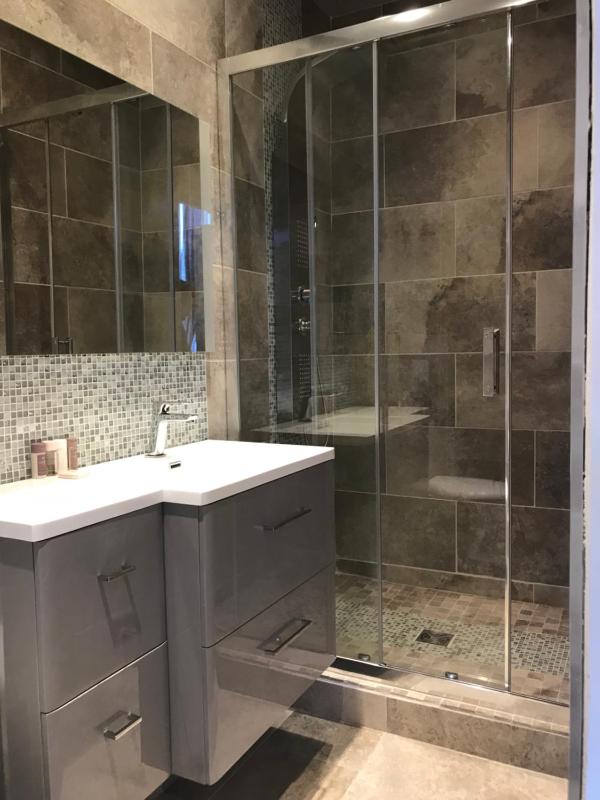 Deluxe Triple Room with Sea View image 3