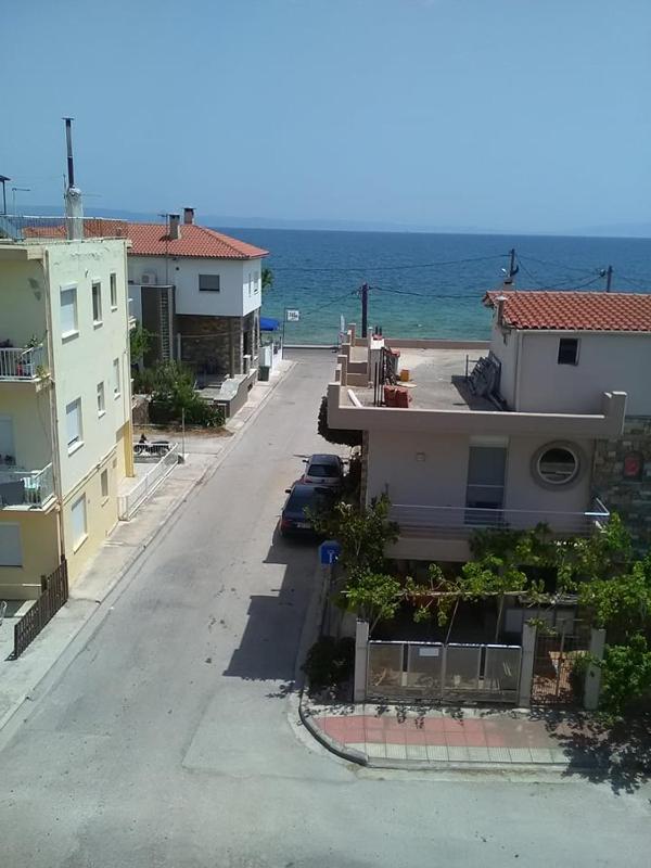 To Giouli - image 50