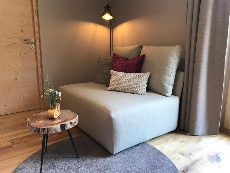 Deluxe Double Room with Balcony and Sauna image 2