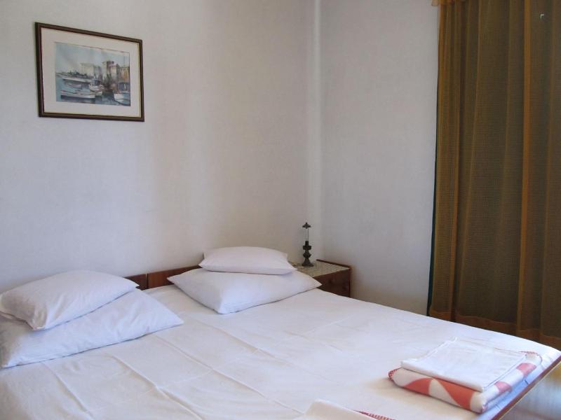 Budget Double Room image 2