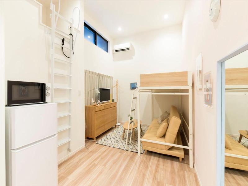 TRIP POD SUMIYOSHI C - image 11