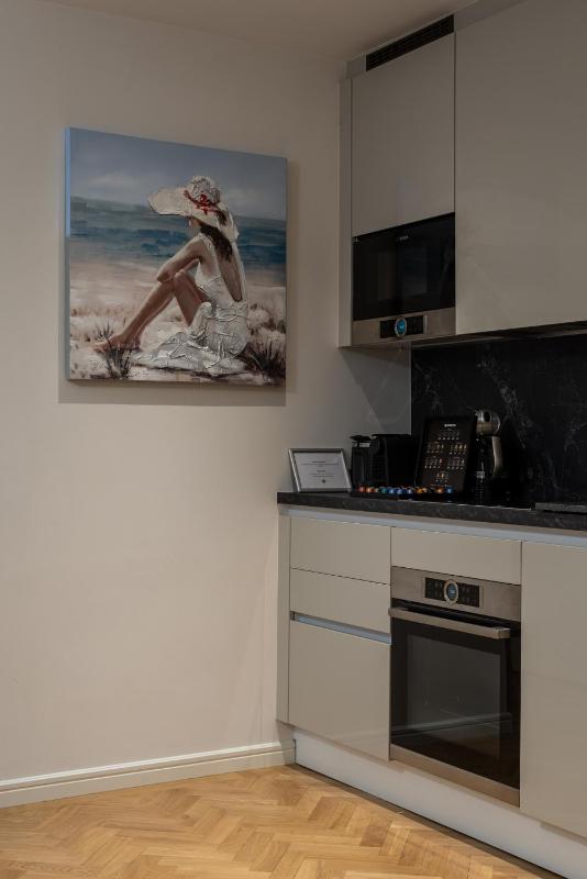 Classic Apartment image 3