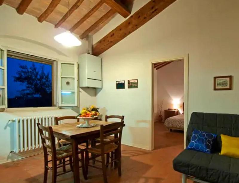 Two-Bedroom House image 4