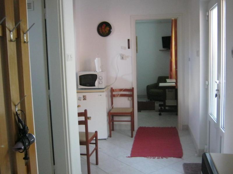 Two-Bedroom Apartment image 3