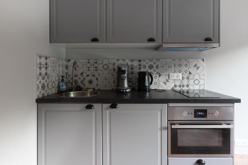 Apartment with Garden View image 2