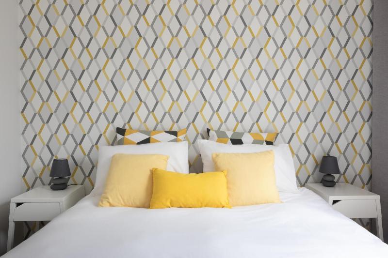 Apartment with Garden View image 3