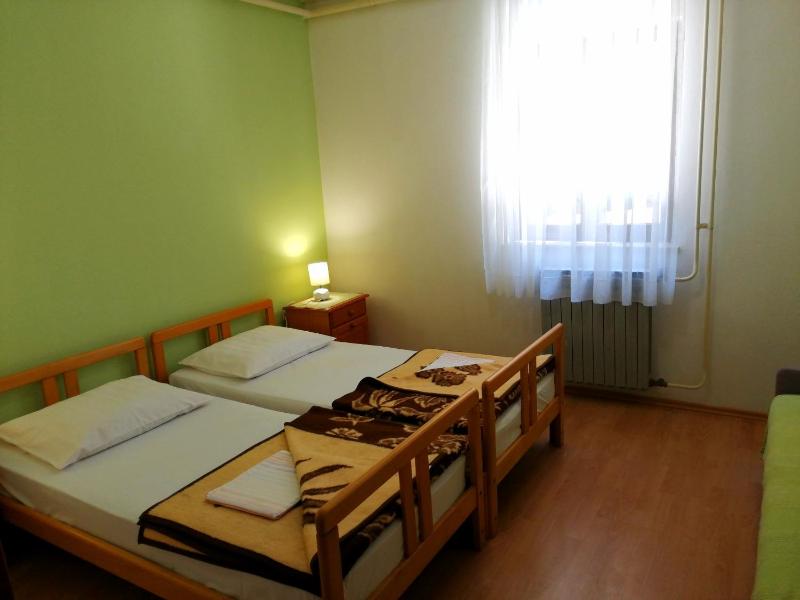 Double or Twin Room image 2