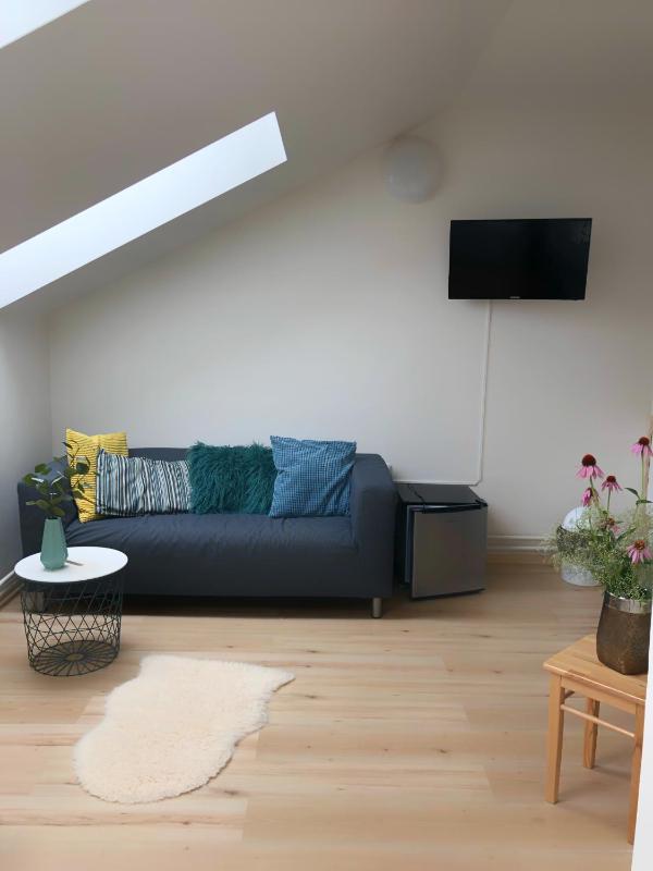 Double or Twin Room image 3