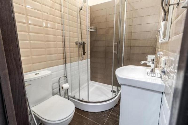 Opera House Apartment 2 - image 3