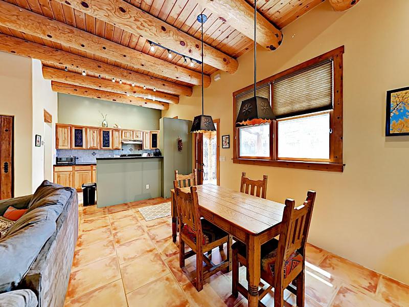 One-Bedroom Apartment image 2