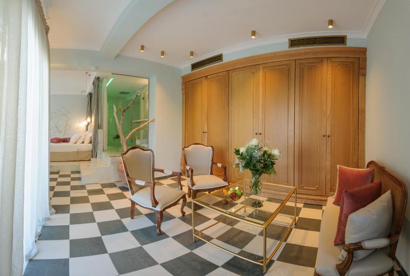 Irida Parga - image 50