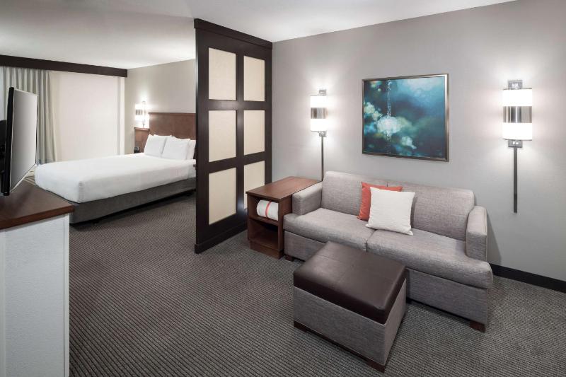 Hyatt Place Jacksonville Airport - image 20