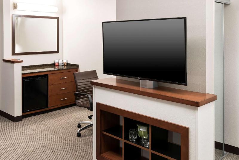 Hyatt Place Jacksonville Airport - image 15