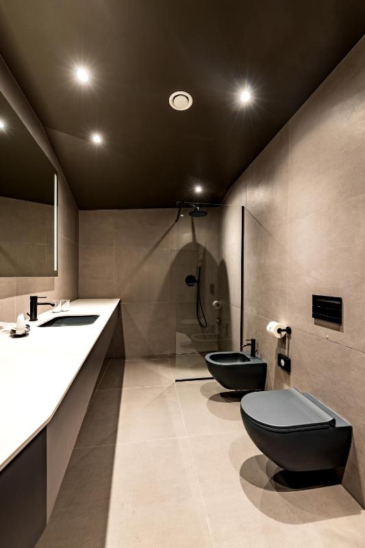 Maestro Design Hotel - image 32